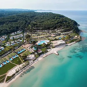Θέρετρο Sani Club, Παραλία Σάνη